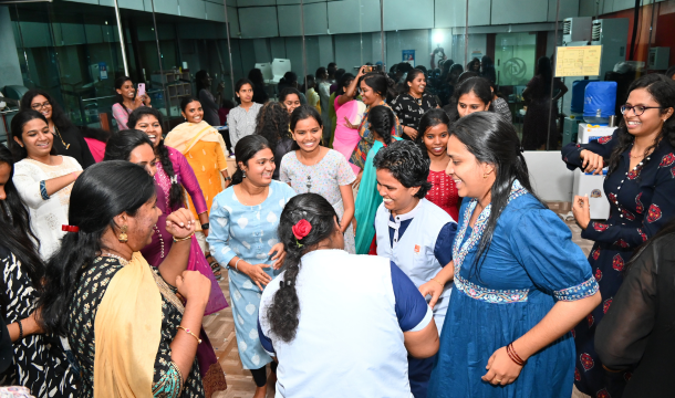 Hinduja Leyland Finance Team